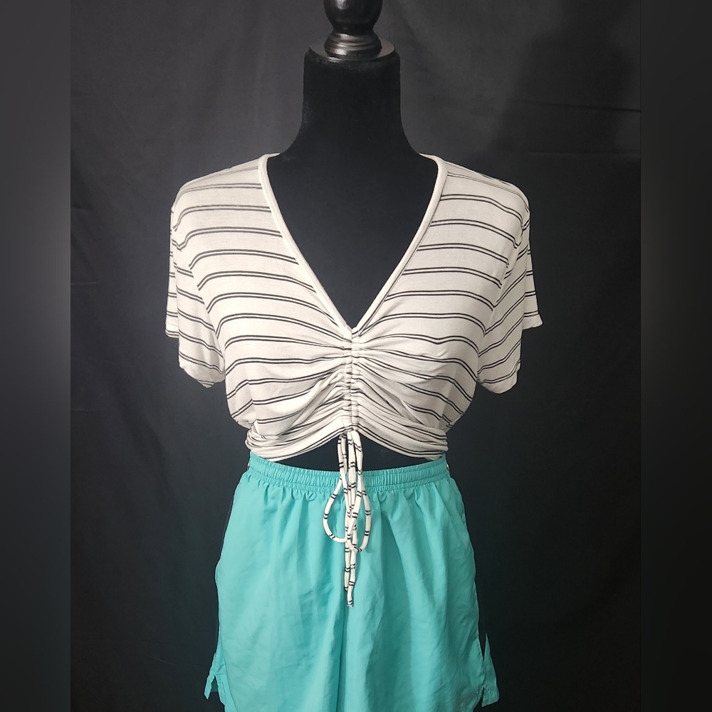 Love Charm Ruched Drawstring Tee Size L